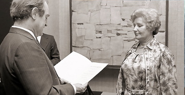 Irmgard Kroymann była wielokrotnie honorowana różnymi odznaczeniami