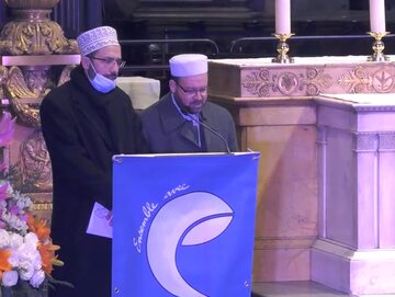 Islamskie nabożeństwo w kościele św. Sulpicjusza w Paryżu