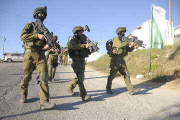 Izraelscy żołnierze w akcji