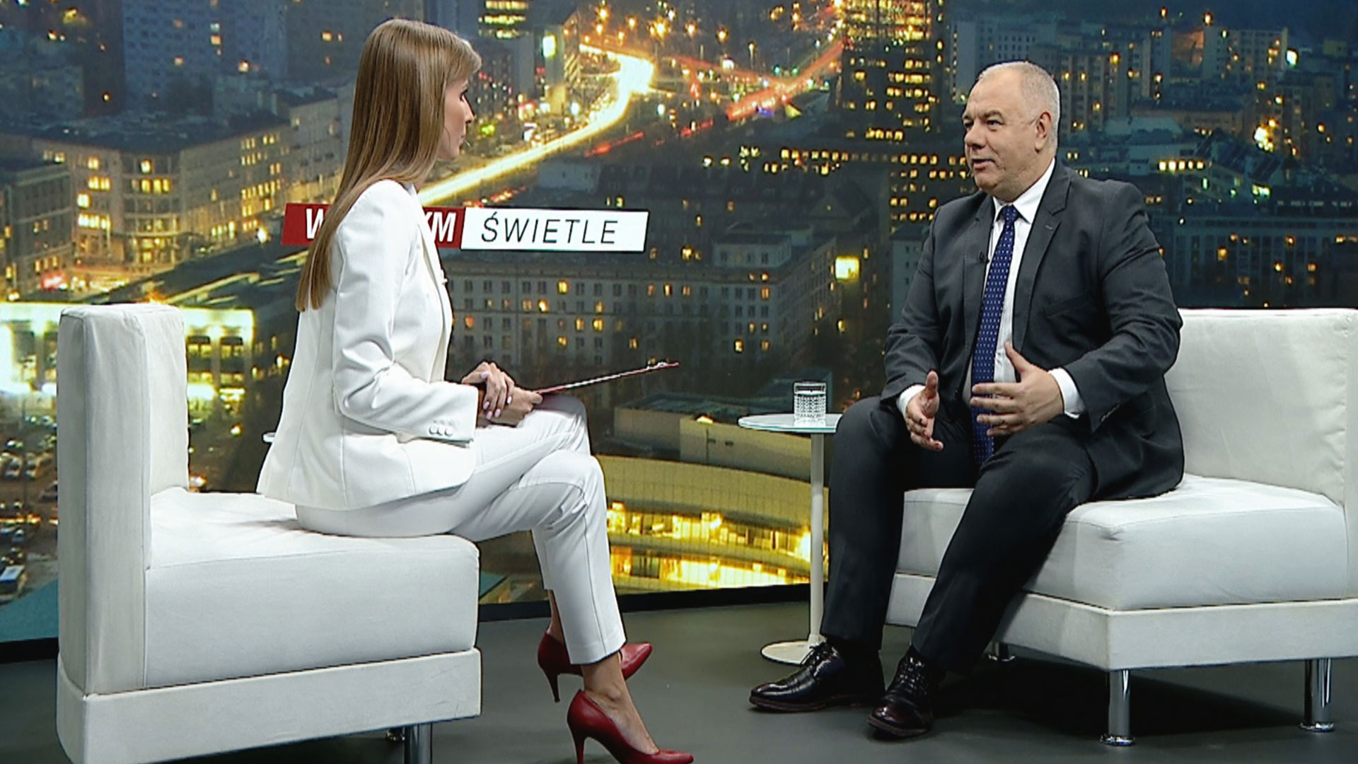 Jacek Sasin, gość Ewy Bugały w programie "W pełnym świetle"