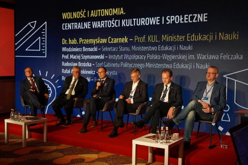 Forum Ekonomiczne w Karpaczu. Panel "Wolność i autonomia. Centralne wartości kulturowe i społeczne"