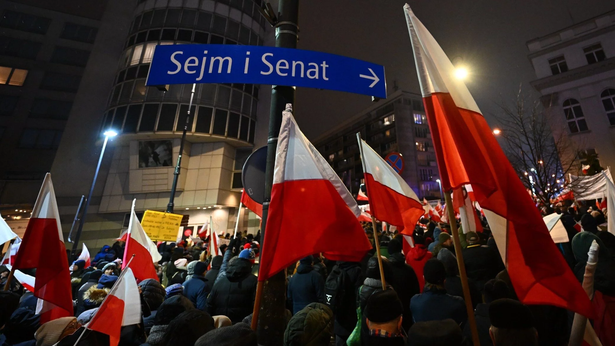 Warszawa, 11.01.2024. Organizowana przez Prawo i Sprawiedliwości manifestacja ph. "Protest Wolnych Polaków"