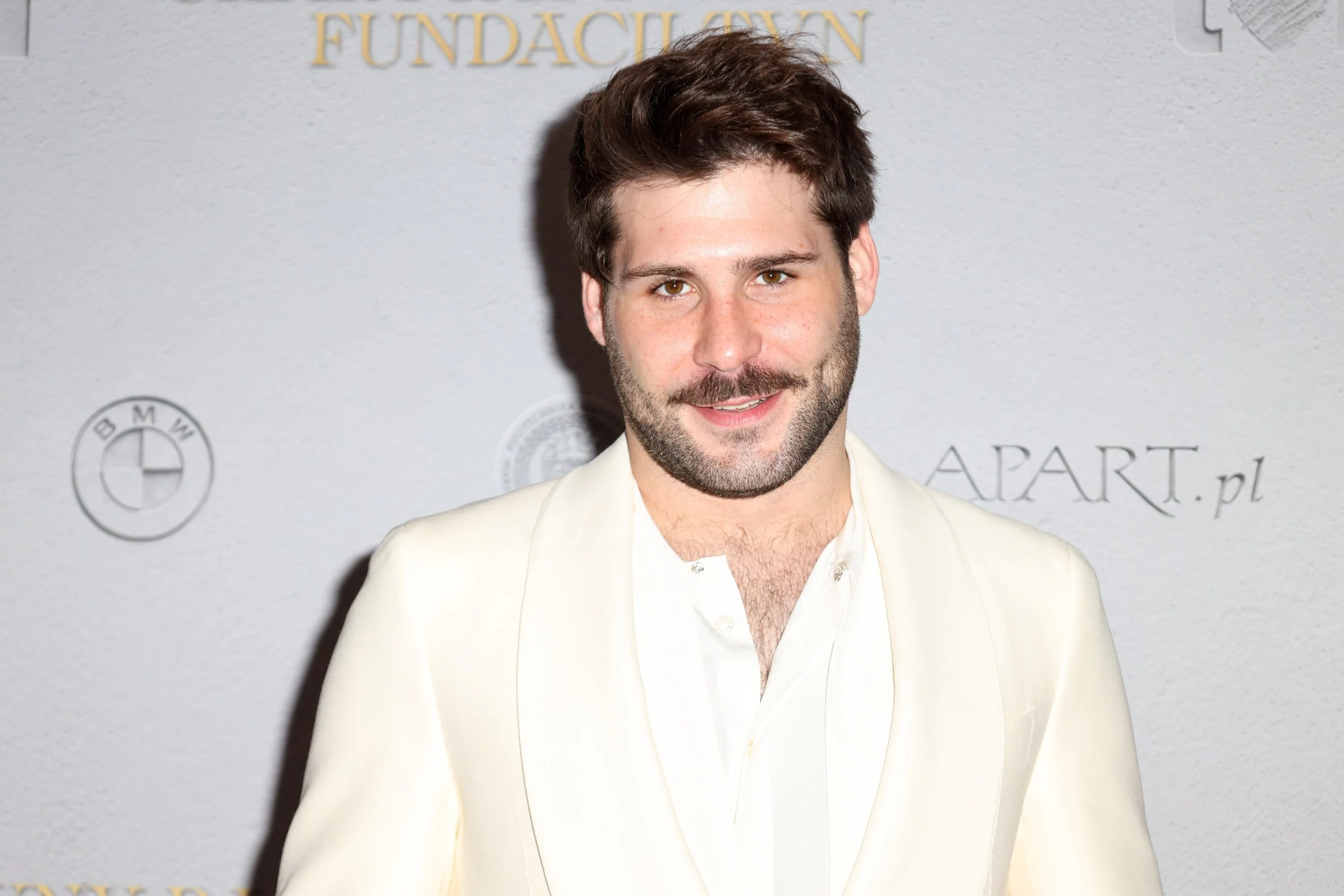 Prezenter TVN Jan Pirowski