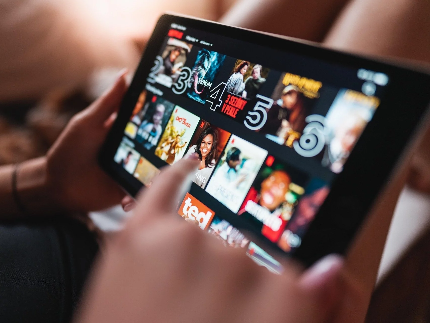 Netflix na tablecie