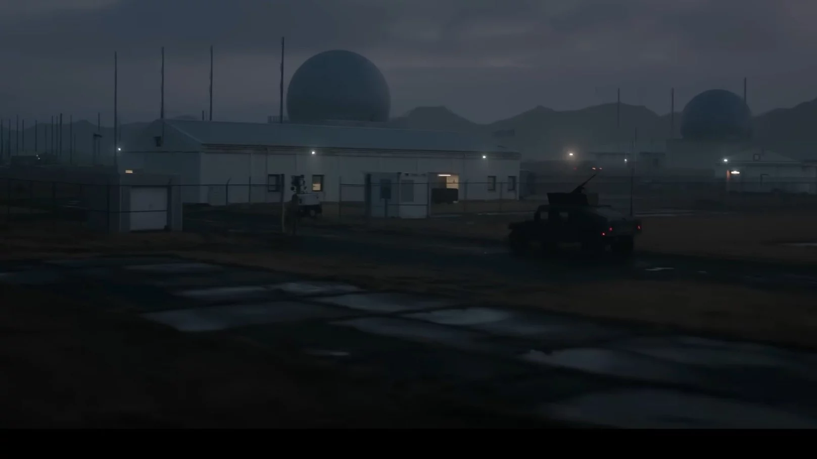 Kard z filmu "Dom pełen dynamitu"