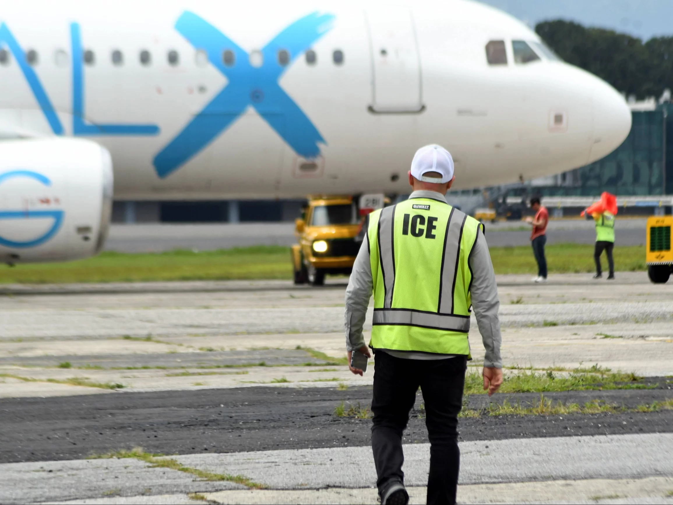 Już tylu nielegalnych imigrantów opuściło USA. "To dopiero początek"