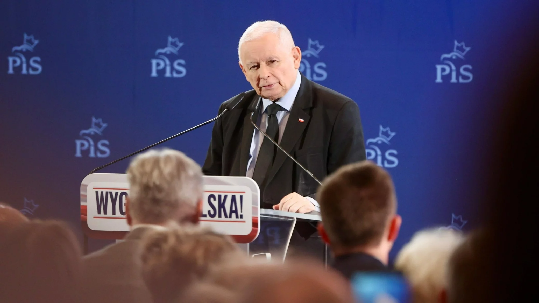 "Gigantyczny kryzys". Kaczyński ostrzega przed stanem finansów publicznych