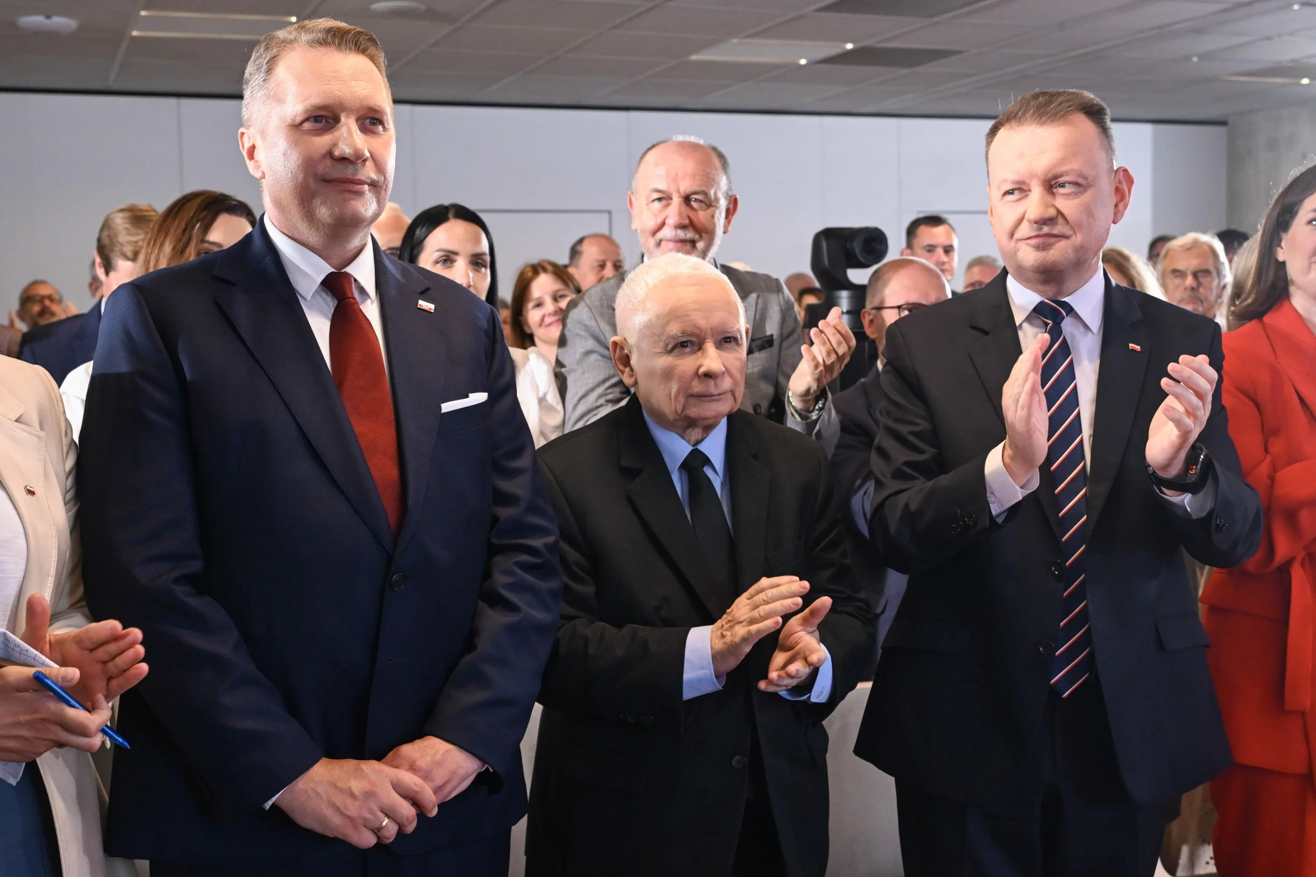Politycy PiS: Przemysław Czarnek, Jarosław Kaczyński i Mariusz Błaszczak