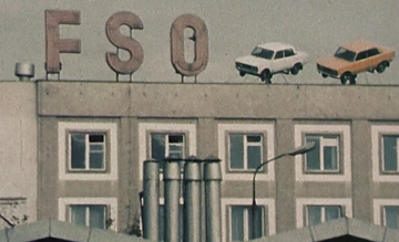 Kadr z filmu „Stracona szansa. Historia Fabryki Samochodów Osobowych w Warszawie”