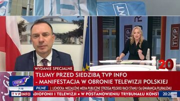 Kadr z programu "Minęła 20" na antenie TVP Info
