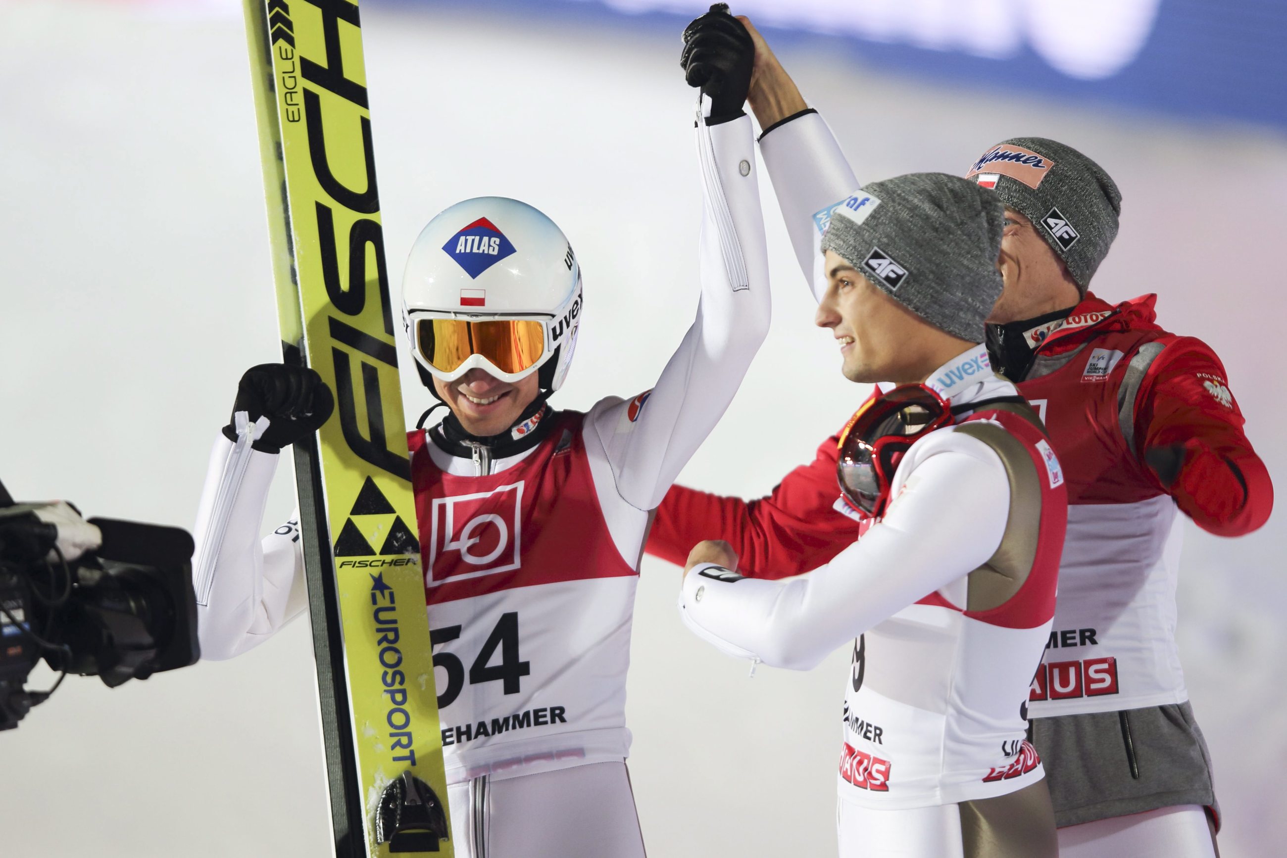 Kamil Stoch razem z Maciejem Kotem i Dawidem Kubackim