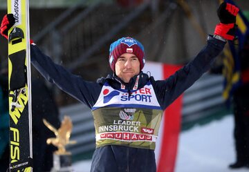 Kamil Stoch wygrał trzeci konkurs skoków w 66. Turnieju Czterech Skoczni w Innsbrucku.
