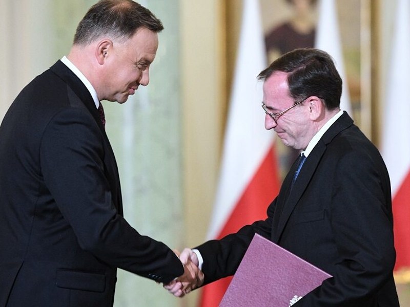 Prezydent Andrzej Duda i szef MSWiA Mariusz Kamiński