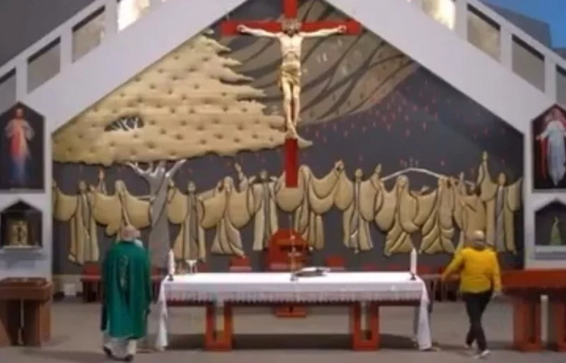 Atak na księdza podczas Mszy św