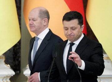 Kanclerz Niemiec Olaf Scholz i prezydent Ukrainy Wołodymir Zełenski