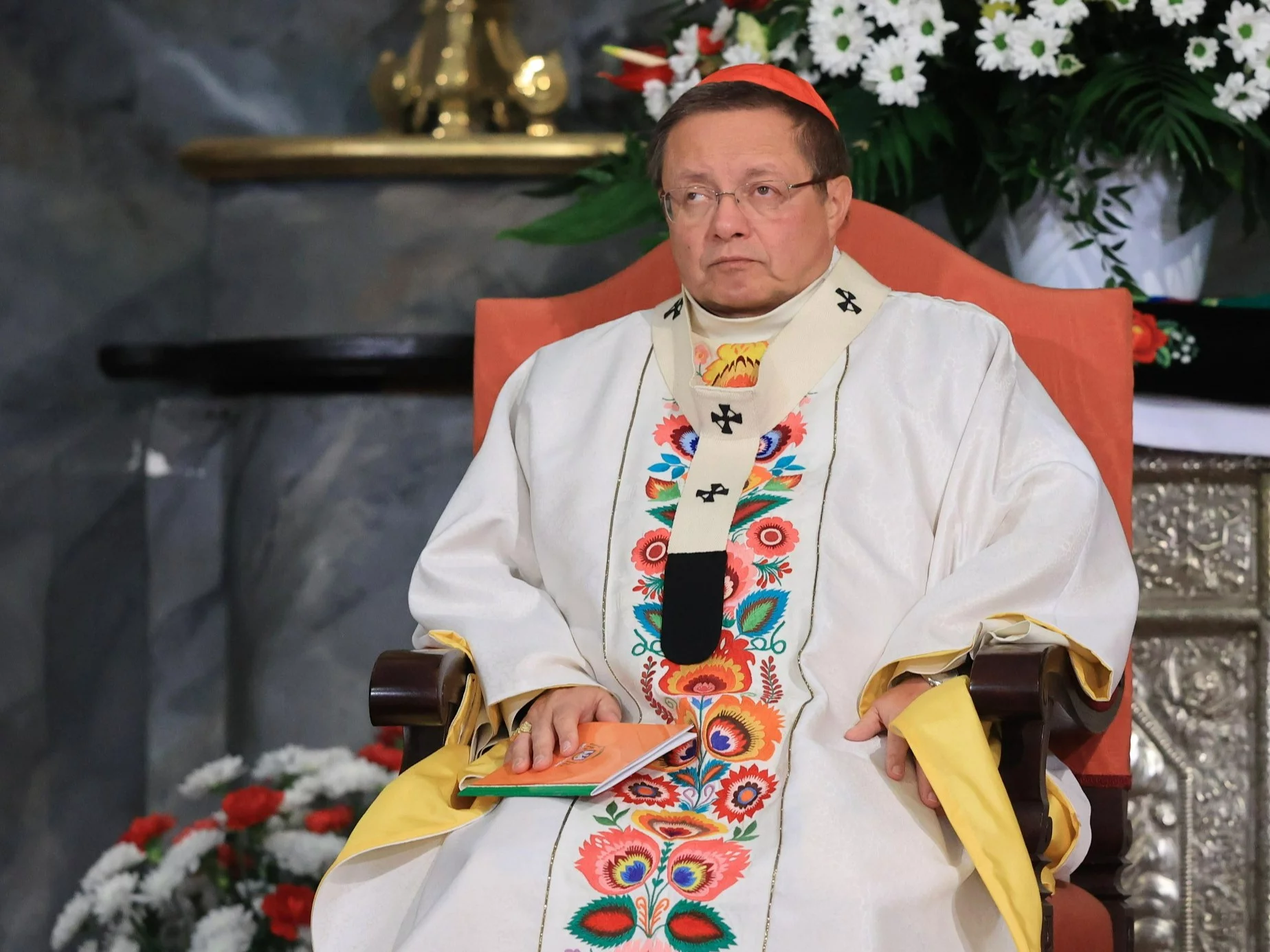 Kardynał Grzegorz Ryś na rozdrożu