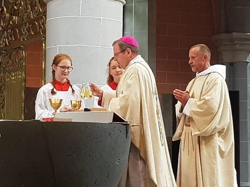 Bp Georg Bätzing, jeden z czołowych luminarzy niemieckiej Drogi synodalnej