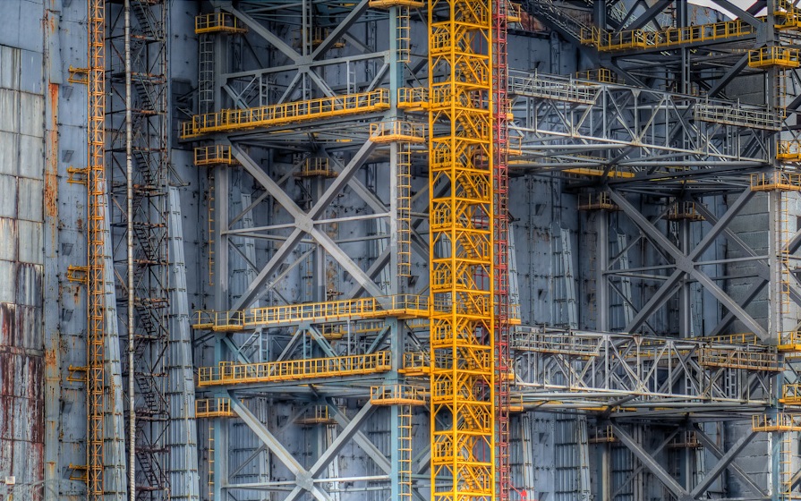 Życie straciło co najmniej 40 osób. Wiele ofiar katastrofy wciąż znajduję się pod gruzami.