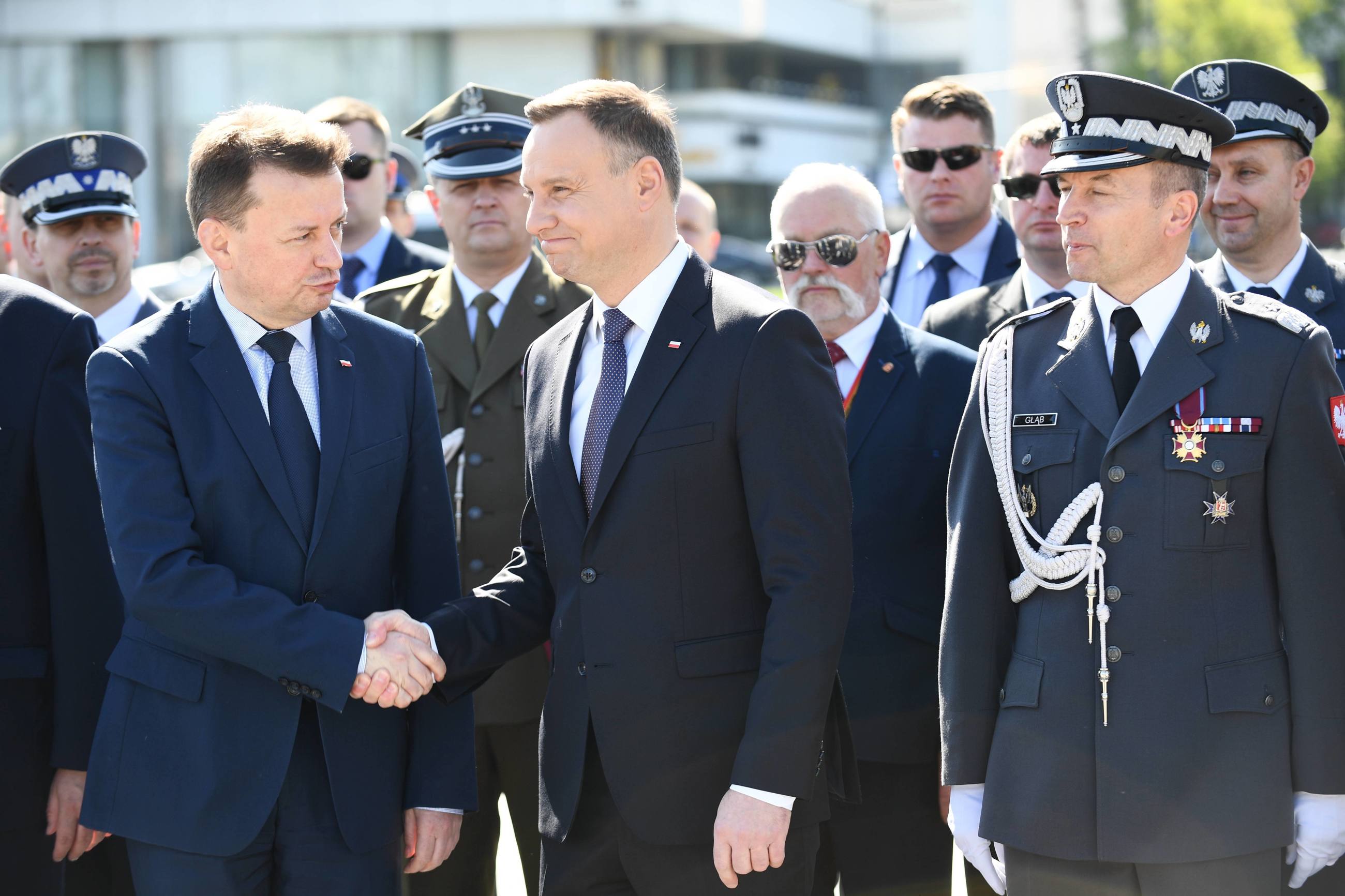 Szef MON Mariusz Błaszczak i prezydent Andrzej Duda