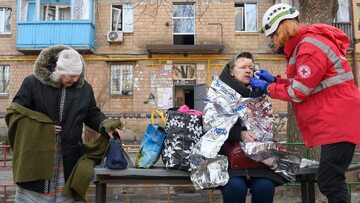 Kijów. Ofiary rosyjskiego bombardowania