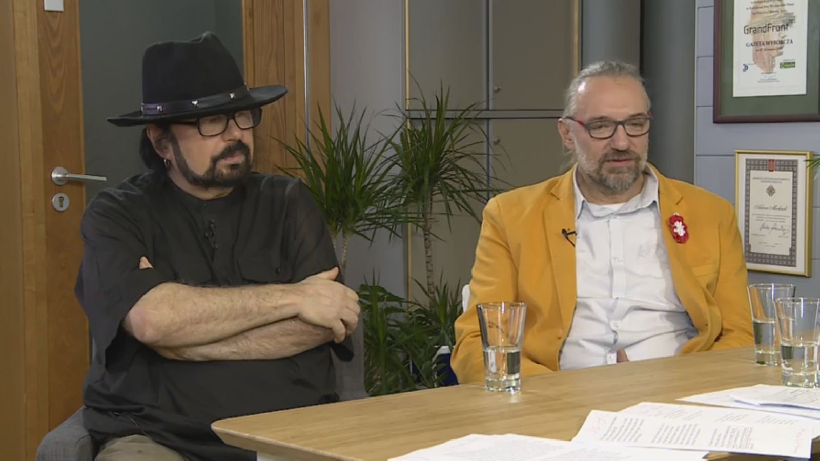 Zbigniew Hołdys i Mateusz Kijowski w studiu "Gazety Wyborczej"