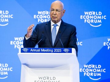 Klaus Schwab w trakcie Światowego Forum Ekonomicznego w Davos. Styczeń 2023