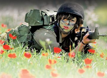 Kobiety służą zarówno w Mosadzie, jak i w armii izraelskiej