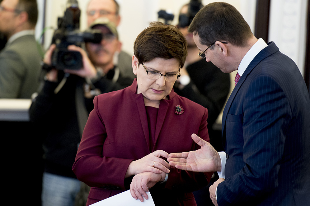 Beata Szydło i Mateusz Morawiecki na posiedzeniu rządu