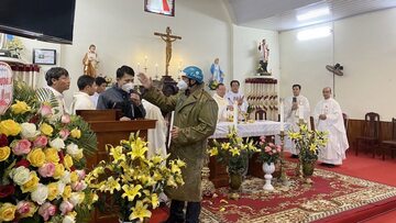 Komuniści przerywają Mszę Świętą w Wietnamie