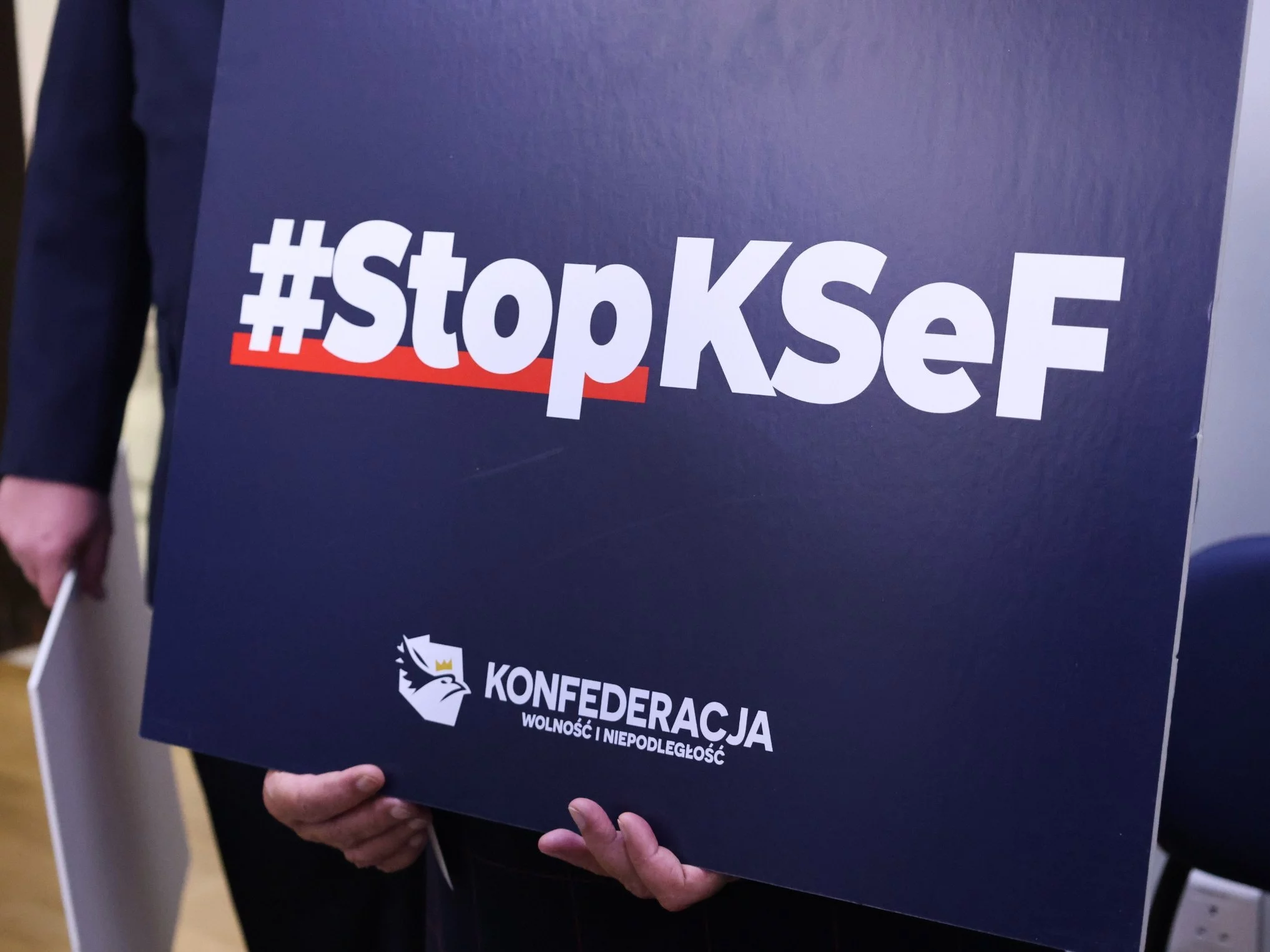 Konfederacja - tablica "Stop KSeF"