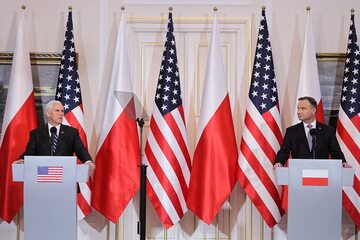 Konferencja prasowe wiceprezydenta USA i prezydenta Polski