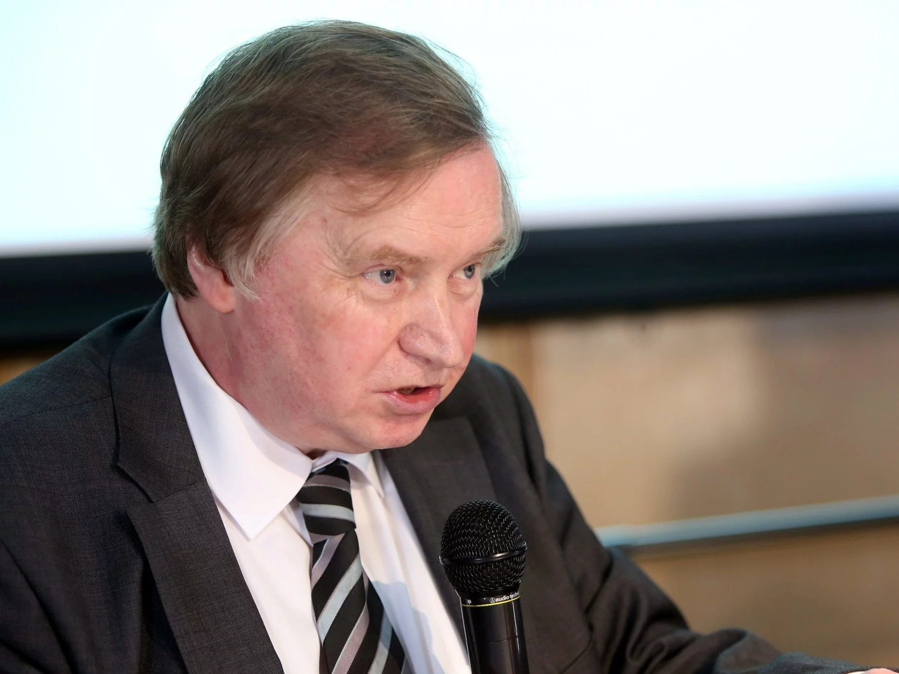 Prof. Piotrowski: Trwa propagandowa kampania podważania wyniku wyborów