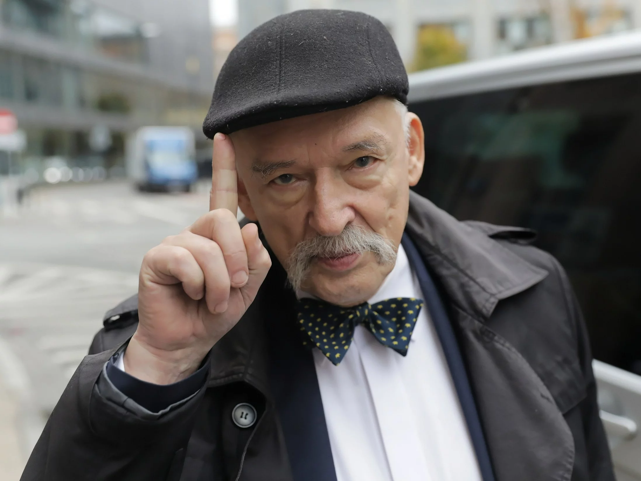 Korwin-Mikke ze szpitala dla "Do Rzeczy": Amerykanie są moimi sojusznikami