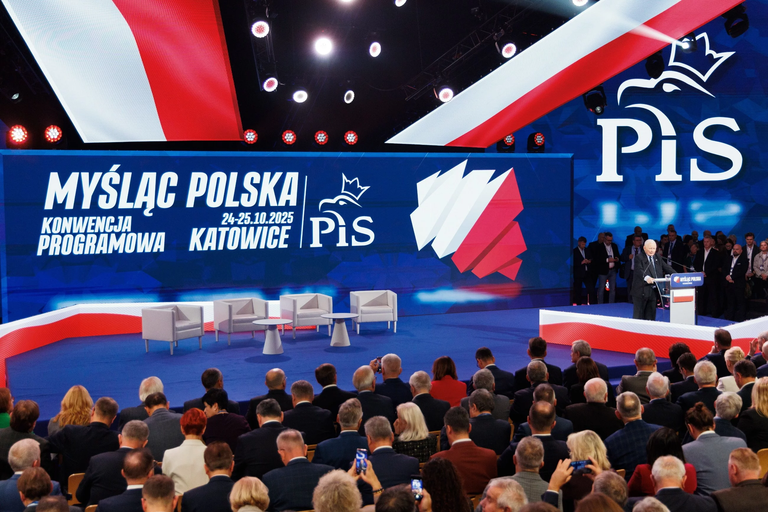 Kotula chwali socjalne postulaty PiS: Kopiują Lewicę