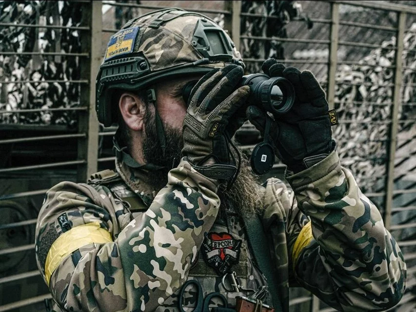 Ukraiński żołnierz w obwodzie chersońskim