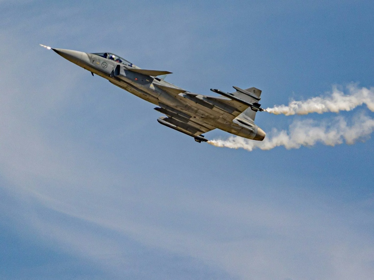 Kraj NATO ostrzegł Rosję, iż w razie potrzeby może zestrzeliwać