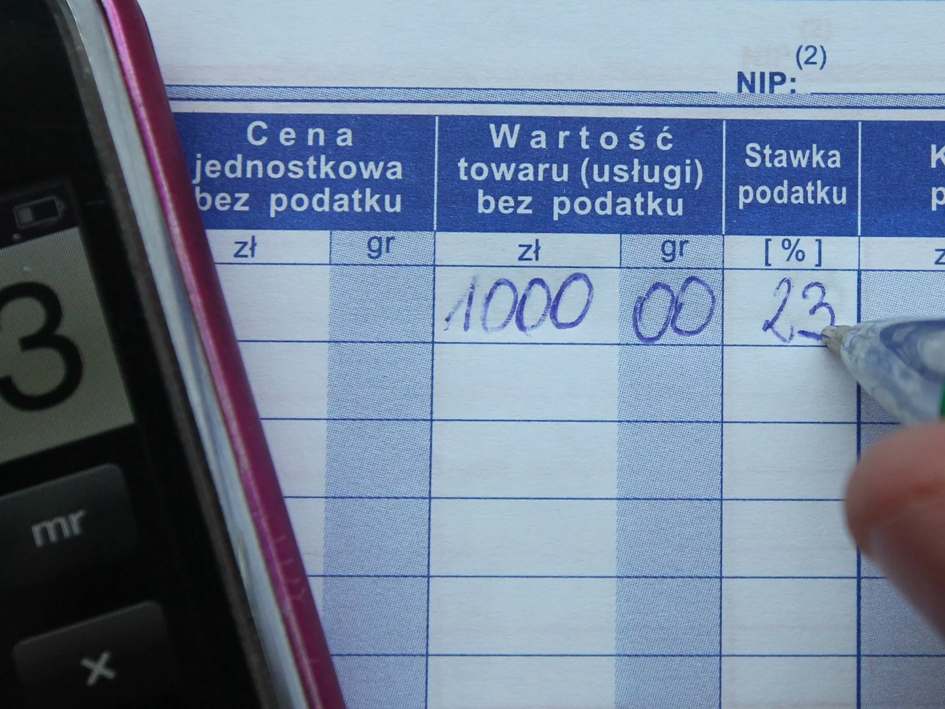 Faktura VAT, zdjęcie ilustracyjne