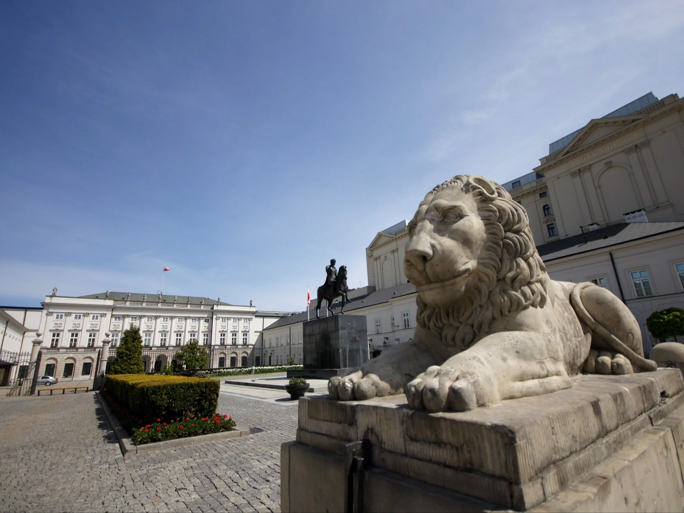 Kret w Pałacu Prezydenckim. "Nieźle ulokowany"