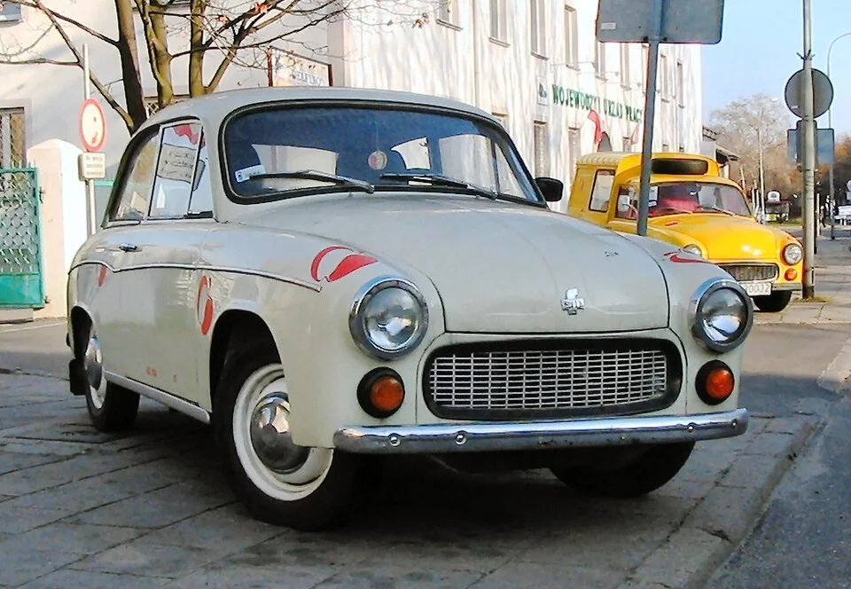 FSM Syrena 105 i Syrena Bosto