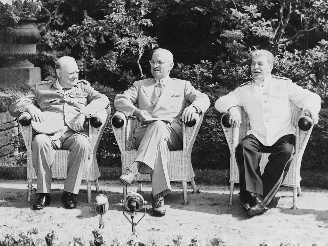 Winston Churchill, Harry Truman i Józef Stalin w Poczdamie