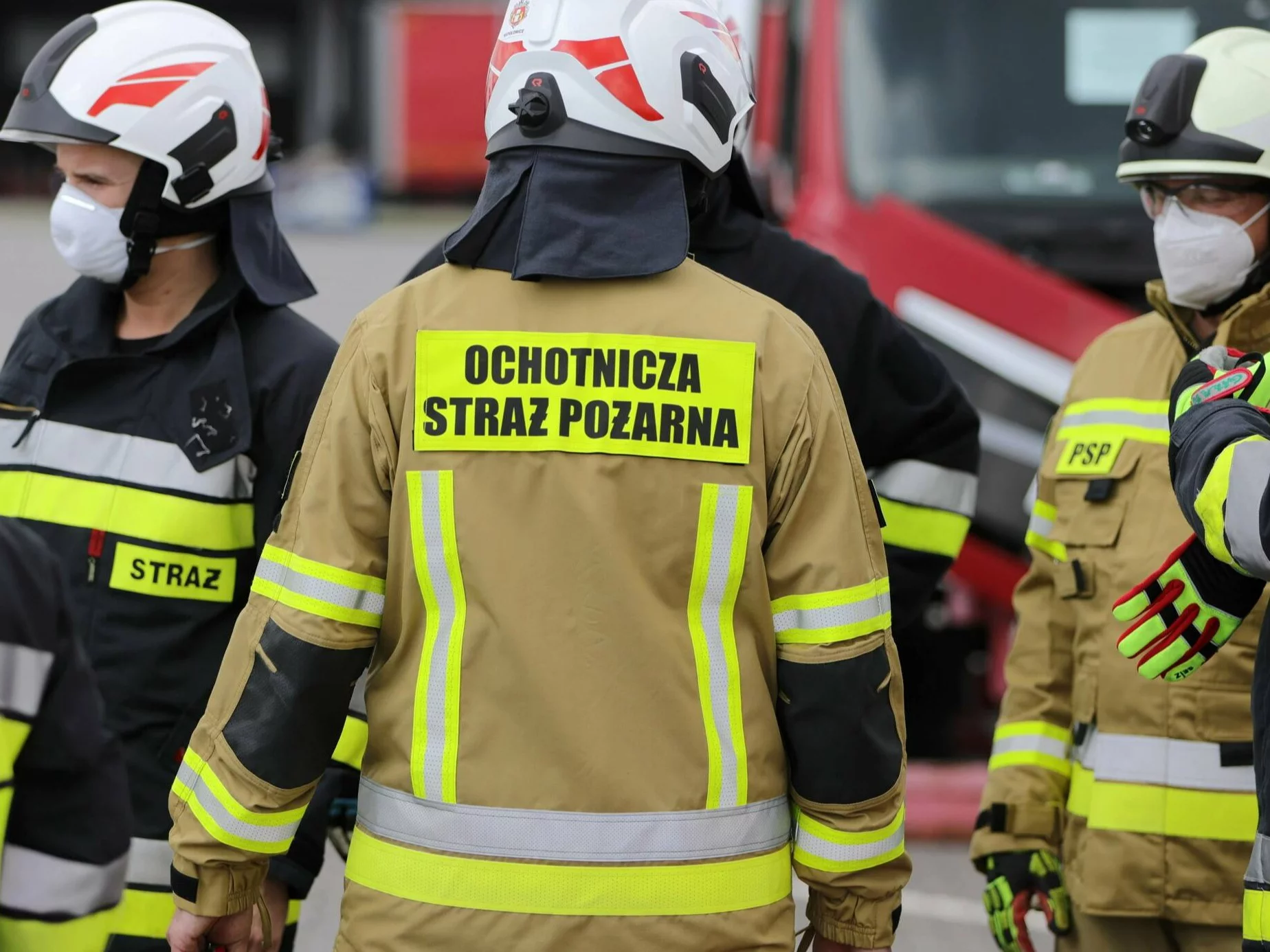 Ksiądz odmówił strażakom komunii. Reaguje Archidiecezja