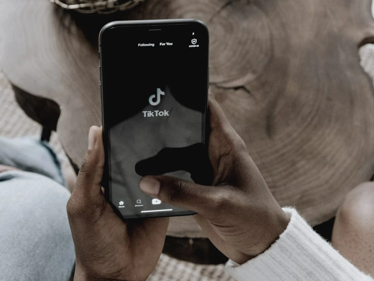 Kto będzie władał algorytmem TikToka?