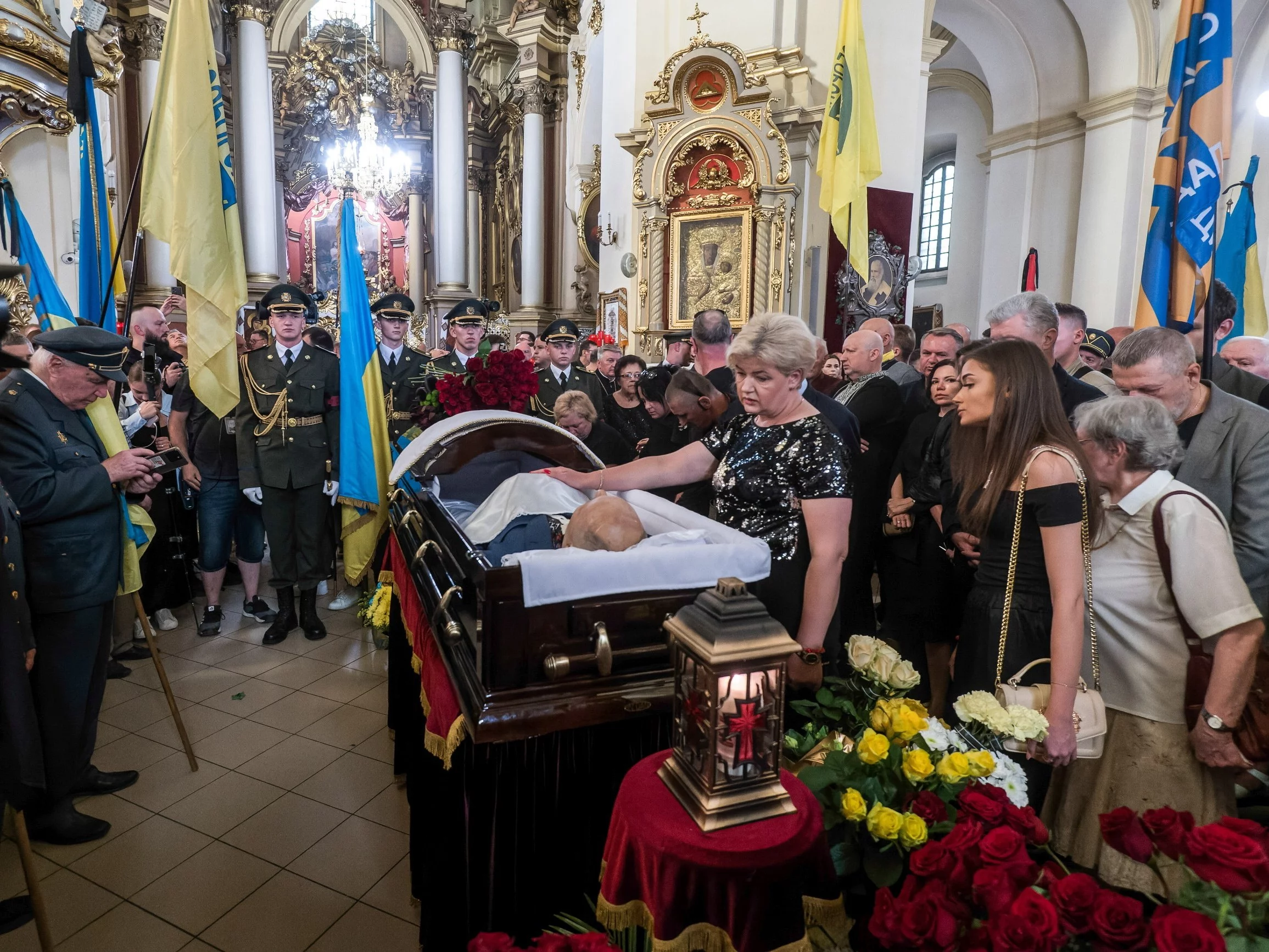 Kto zastrzelił Parubija