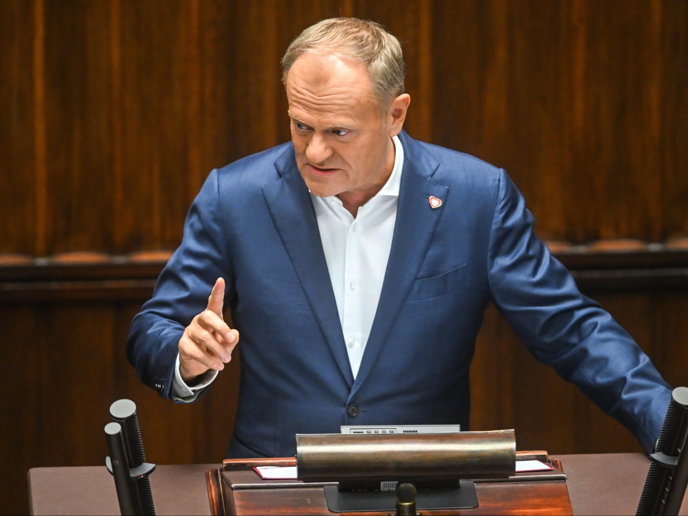 Imigranci z Afryki i Bliskiego Wschodu. Papa mocno zaatakował w Sejmie PiS