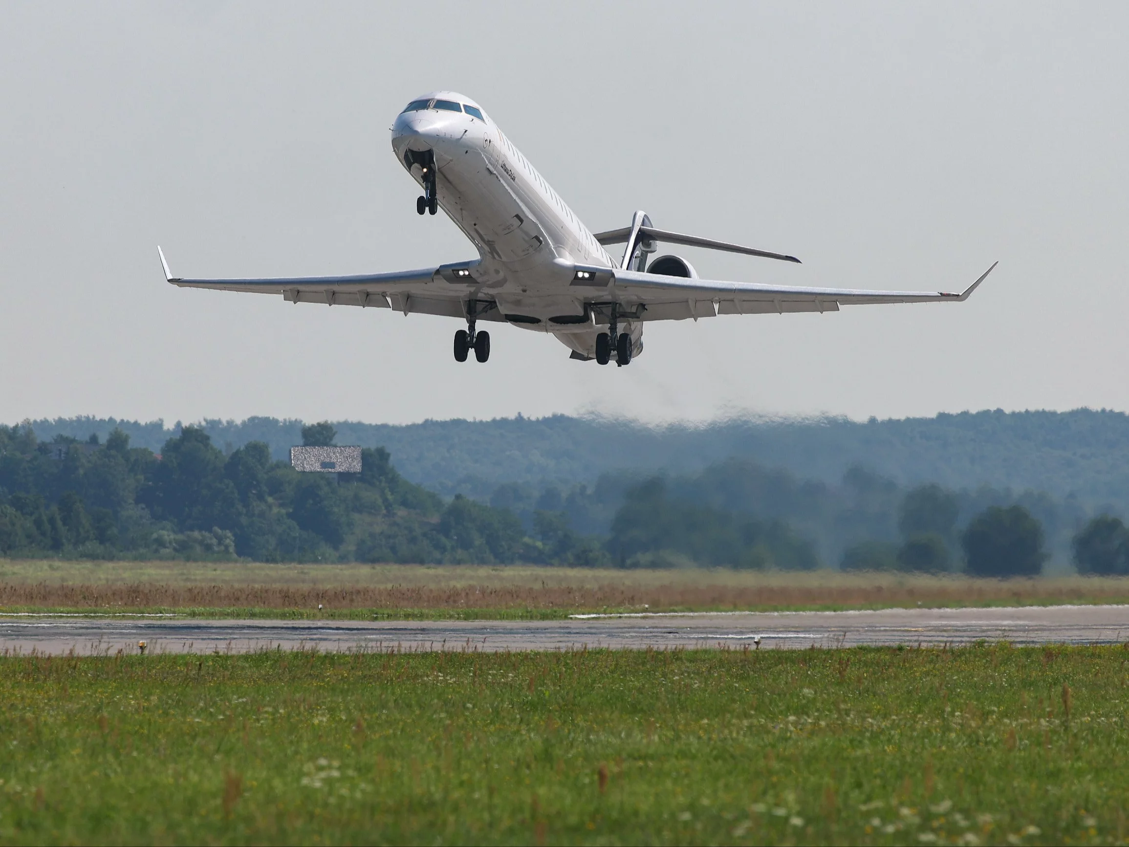 Latający superszpieg nad Polską. Artemis II patroluje polskie niebo