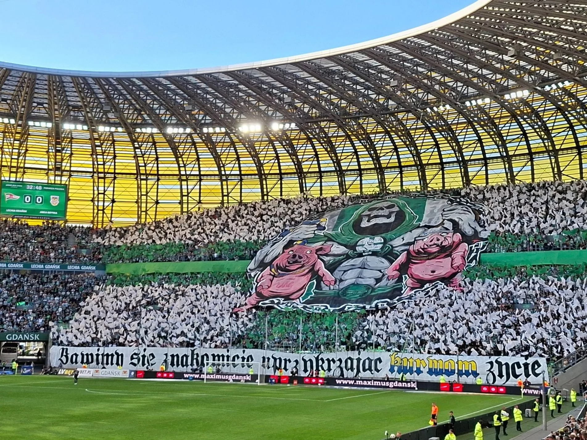 Arka Gdynia, Ukraina. Znany dziennikarz dokonał rzeczy niesamowitej