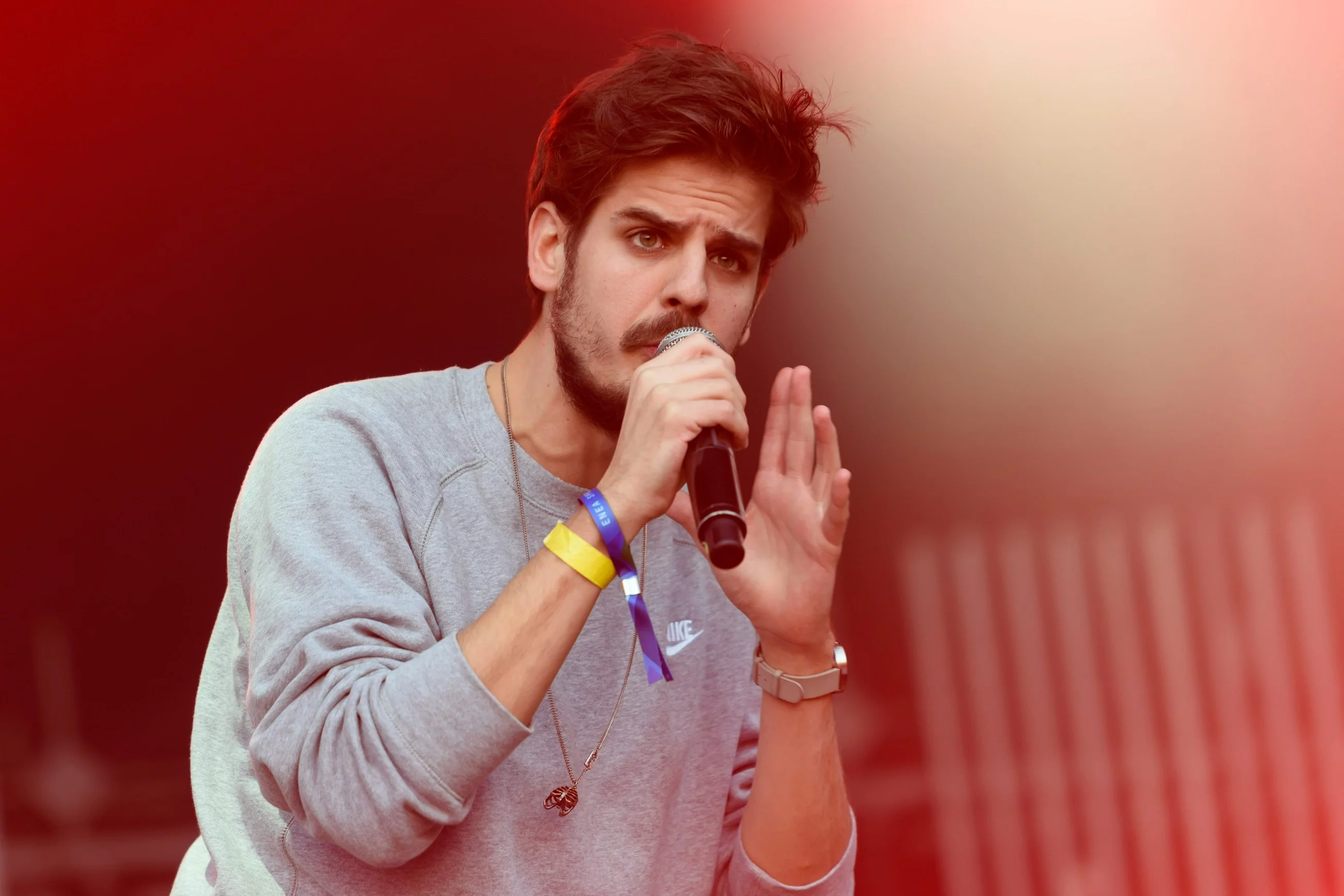 Raper Taco Hemingway (Filip Szcześniak) podczas koncertu