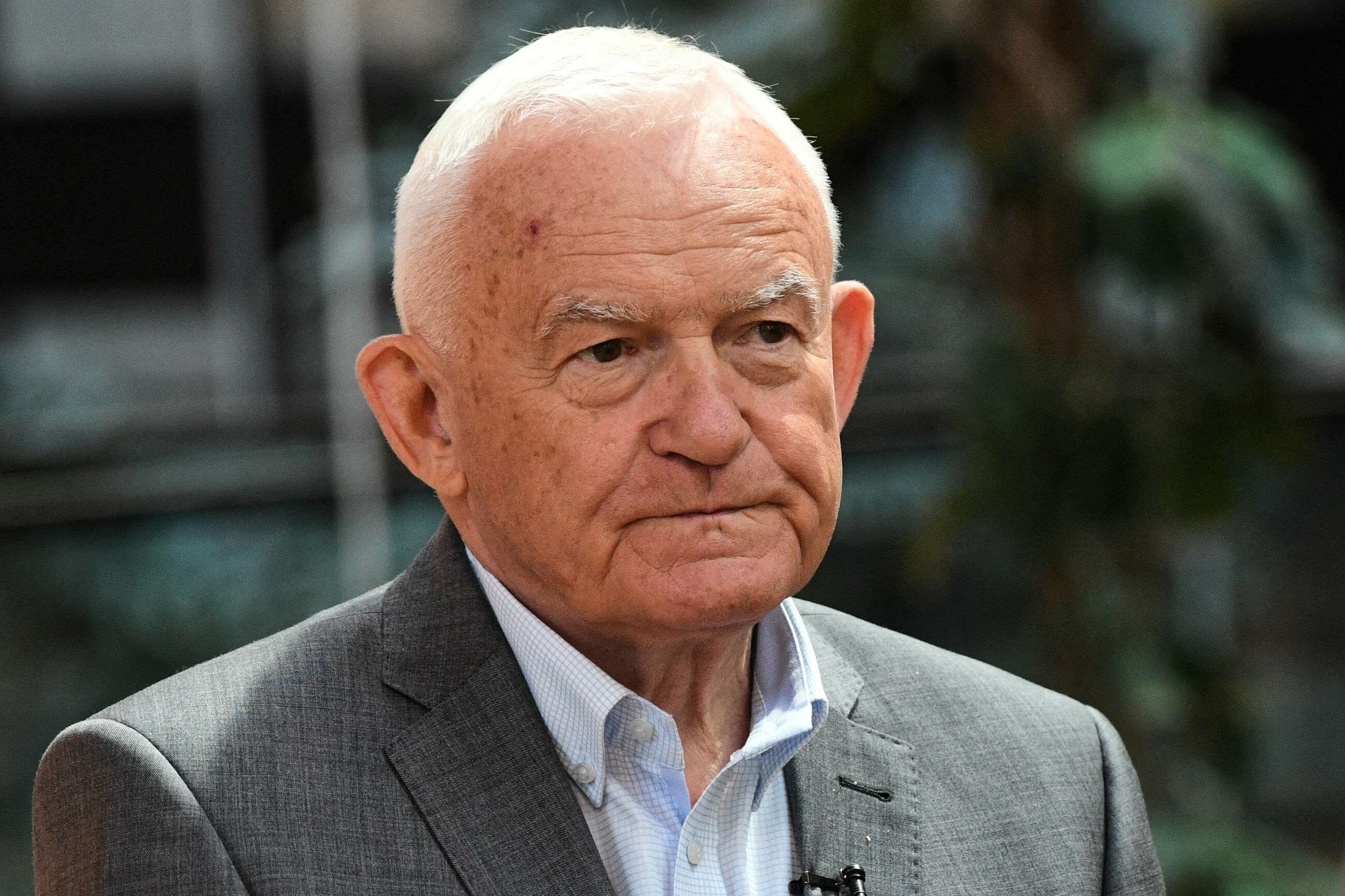 Miller o Czarzastym: Uzurpator z gronem sługusów - Vimarsana News