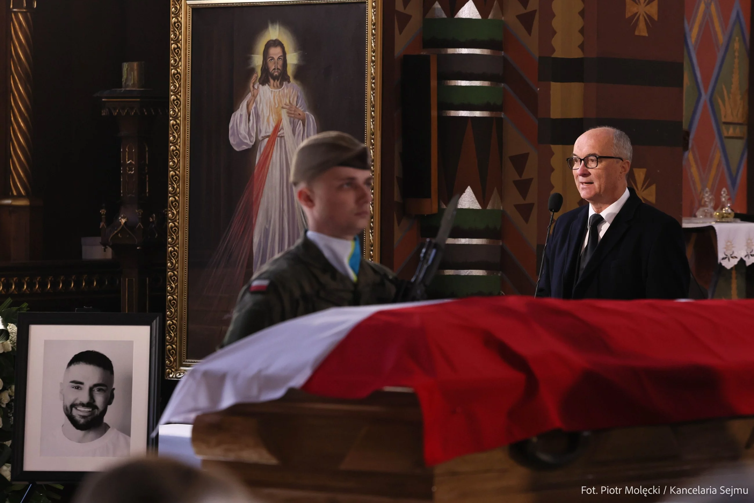 Marszałek Włodzimierz Czarzasty na pogrzebie posła Łukasza Litewki