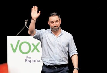 Lider hiszpańskiej partii Vox Santiago Abascal